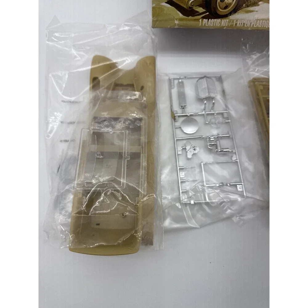 Monogram Rommel's 1 Rommel's Hobby Model Kit 1/24 Scale Tan Plastic Vintage